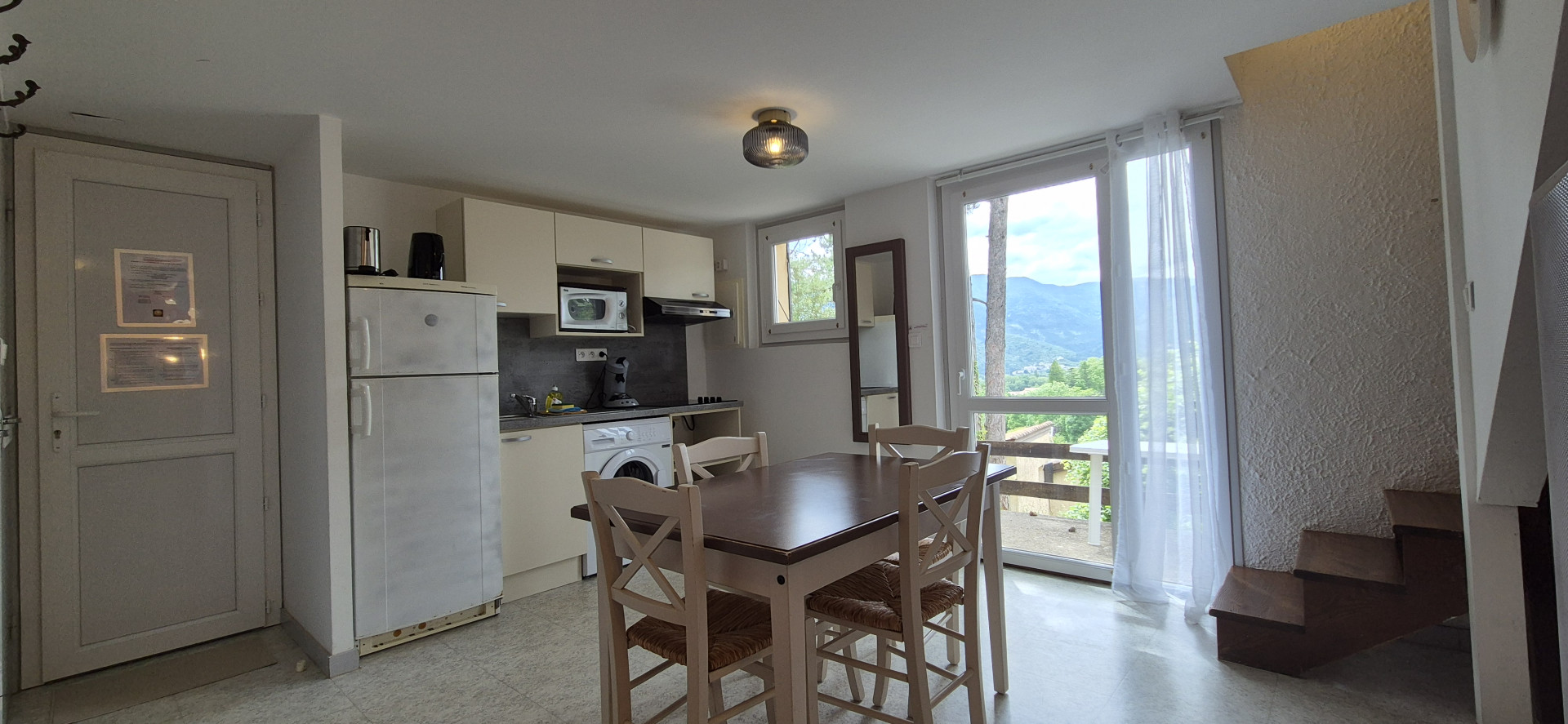 domaine-de-la-blancarde-coin-salle-manger-cuisine-583