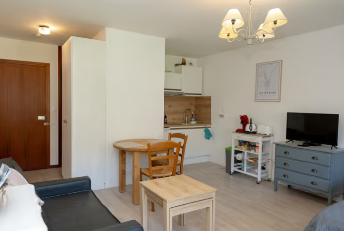 int-rieur-canap-entr-e-1070