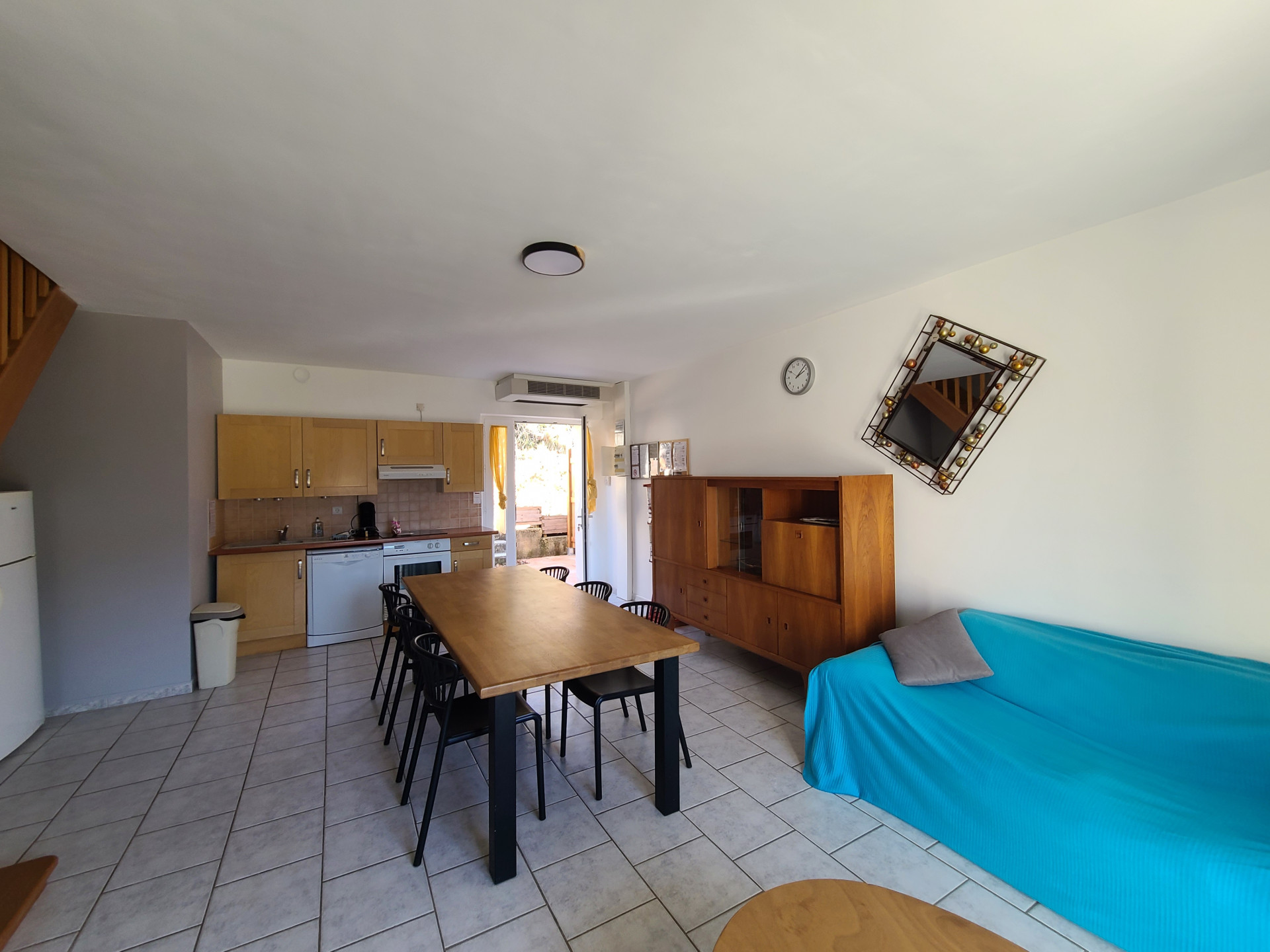 les-g-tes-de-moussan-montbrun-les-bains-g-te-2-cuisine-salle-manger-869