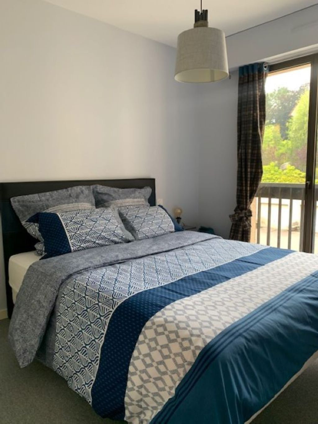 photo-chambre-1-appart-verdun-31