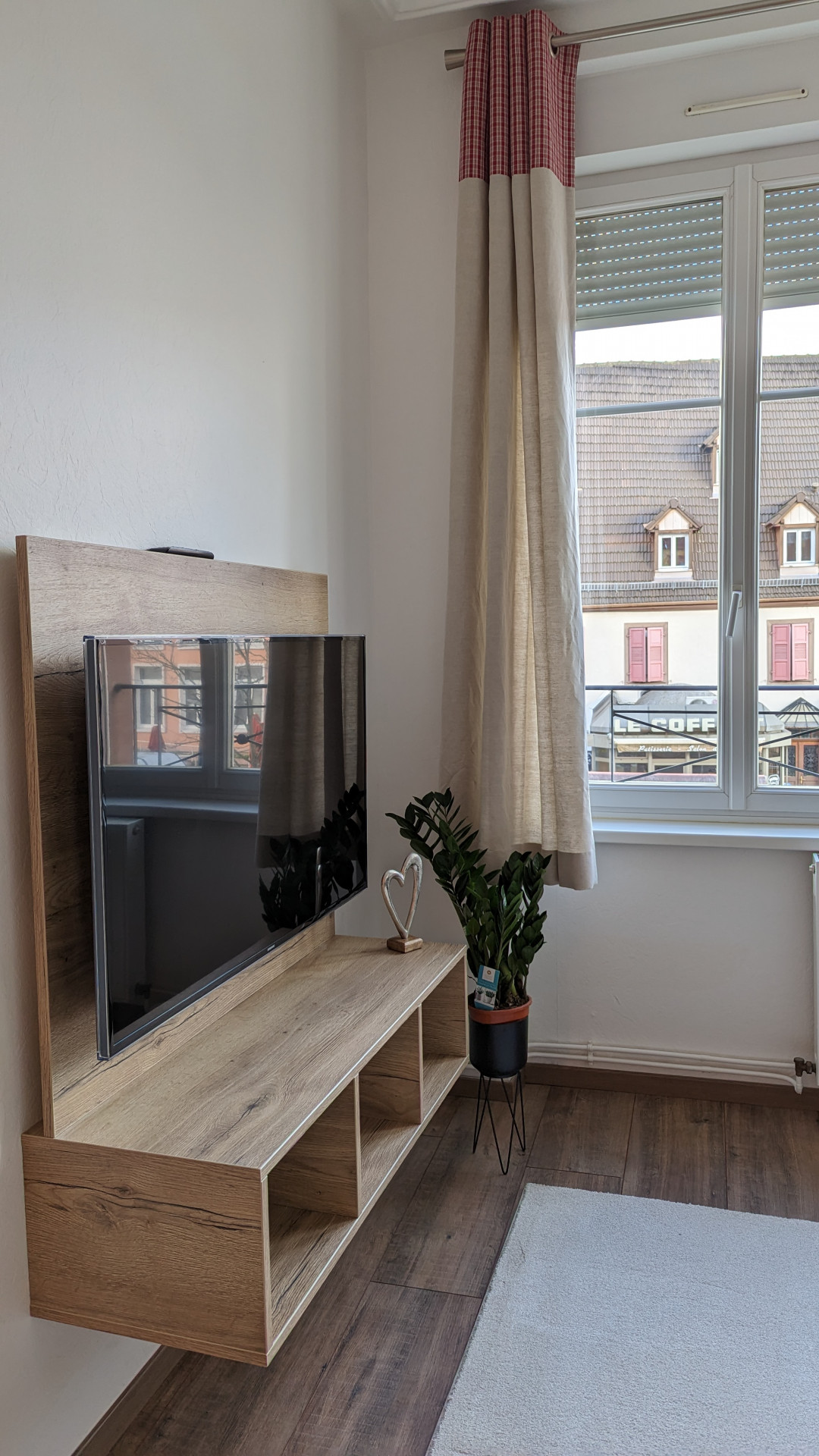 pxl-20230120-111527566-336