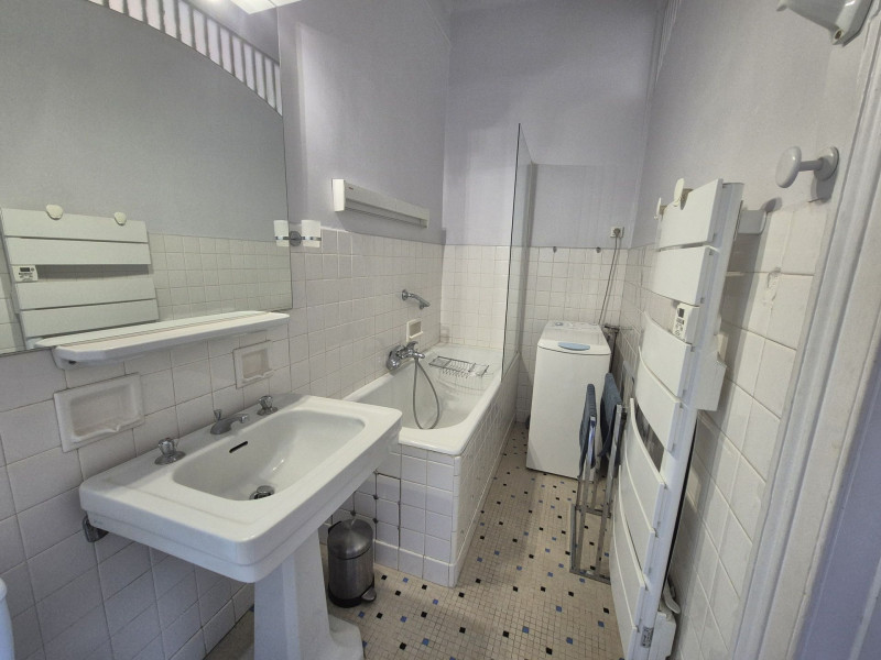 _lv_images__lot_0023700104_08_47231