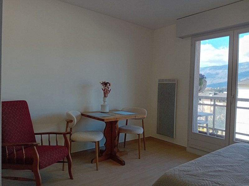 _lv_images__lot_0023816827_03_47621