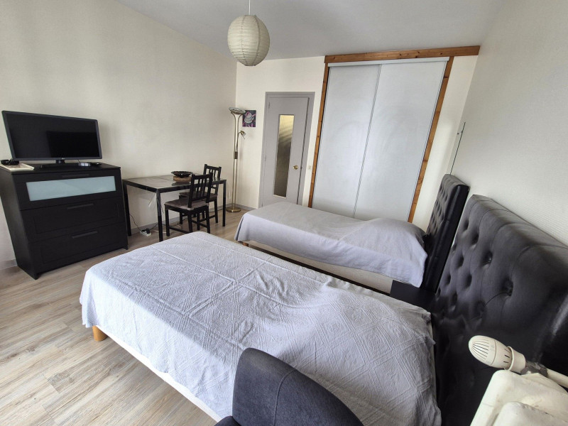 _lv_images__lot_0024600081_02_47193