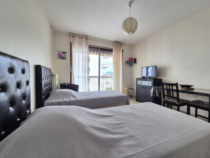 _lv_images__lot_0024600081_09_47200