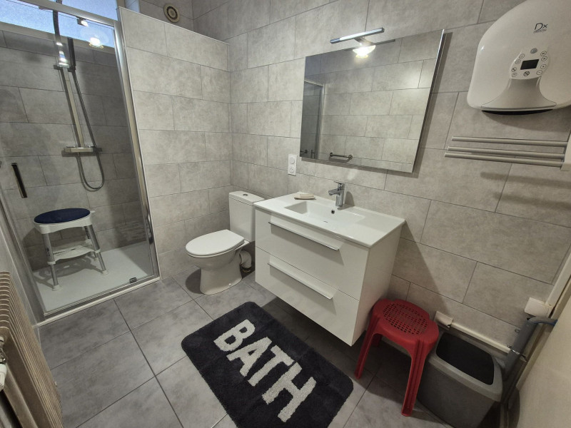 _lv_images__lot_0026700043_03_47648