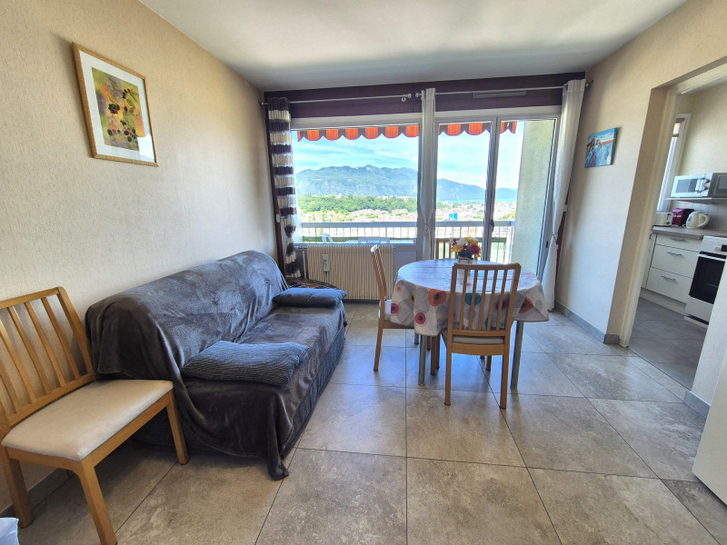 _lv_images__lot_0026700043_10_47655