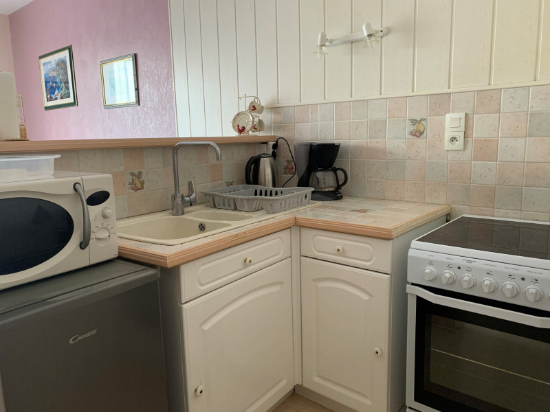 _lv_images__lot_0028100010_04_46950