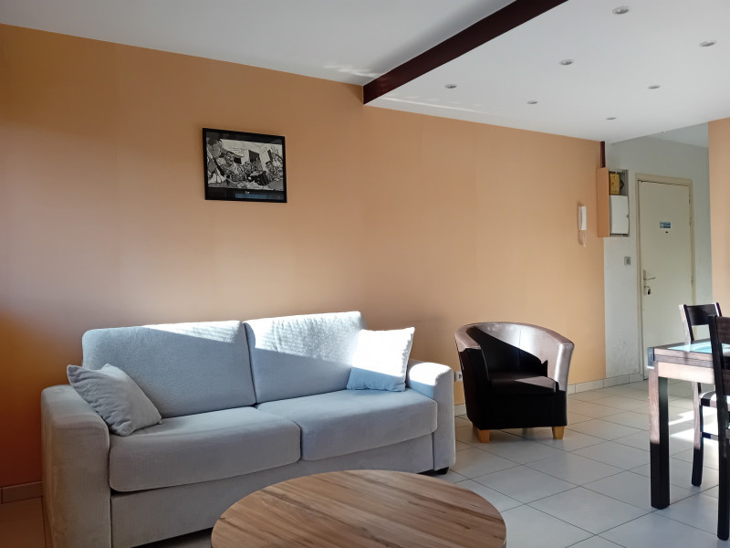 _lv_images__lot_0066006829_06_47792