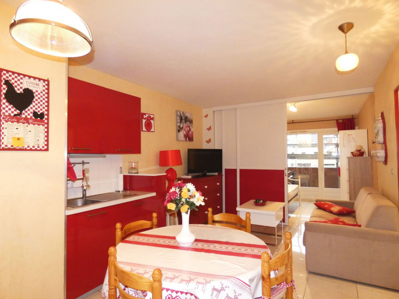 _lv_images__lot_0066046604_01_47514