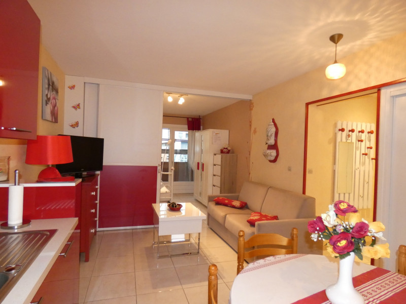 _lv_images__lot_0066046604_05_47518