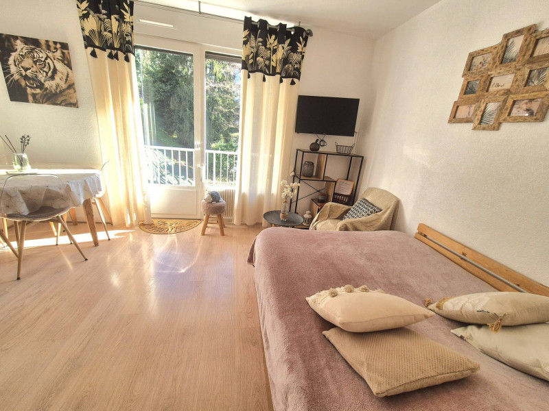 _lv_images__lot_0068376908_08_46803