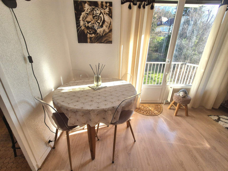 _lv_images__lot_0068376908_13_46808