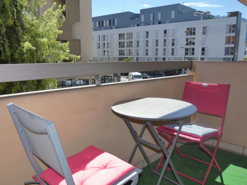 _lv_images__lot_0068376932_05_46904