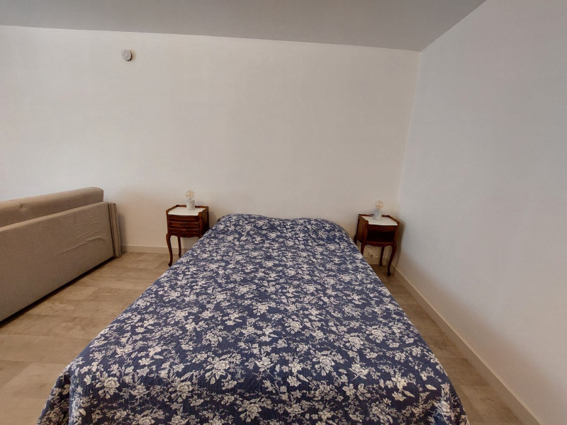 _lv_images__lot_0068376932_06_46905