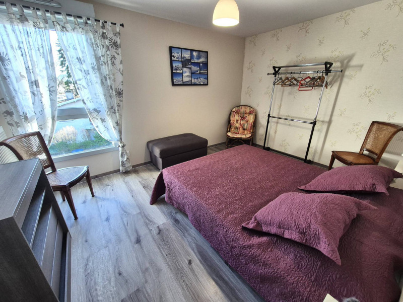 _lv_images__lot_0068376939_04_47539