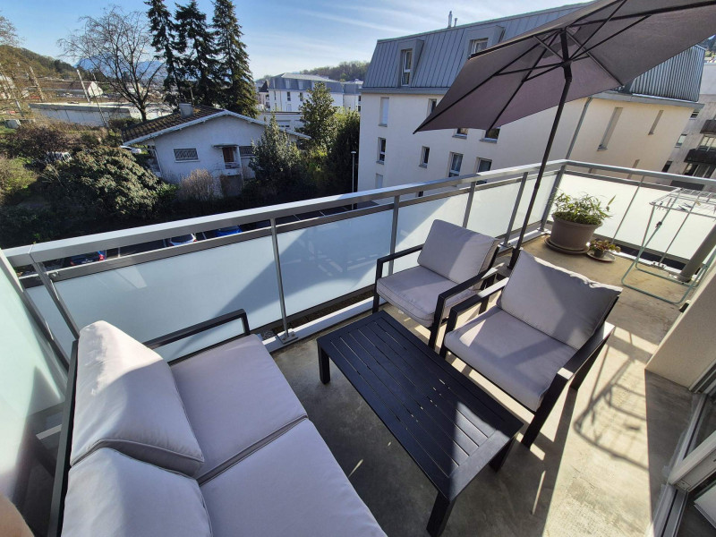 _lv_images__lot_0068376939_05_47540