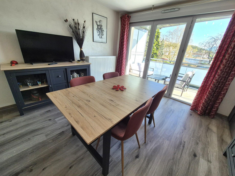 _lv_images__lot_0068376939_11_47546