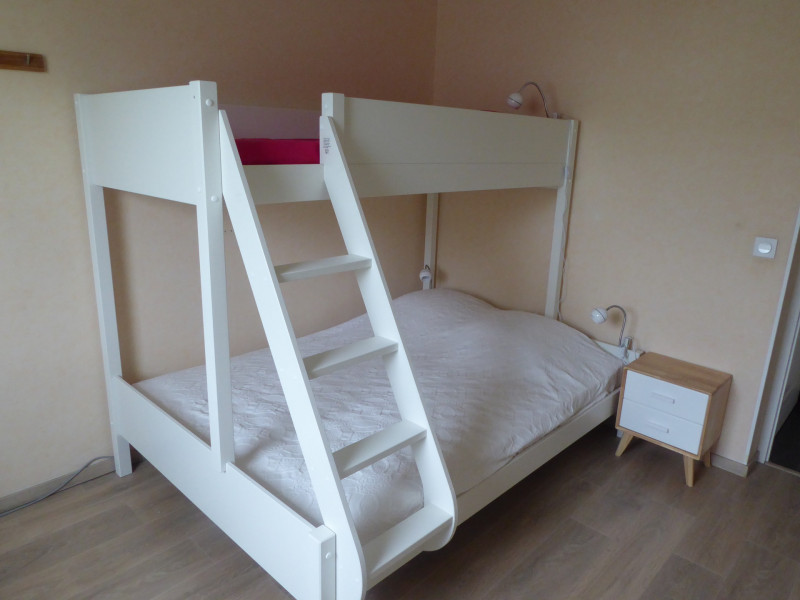 _lv_images__lot_0068376956_06_47313