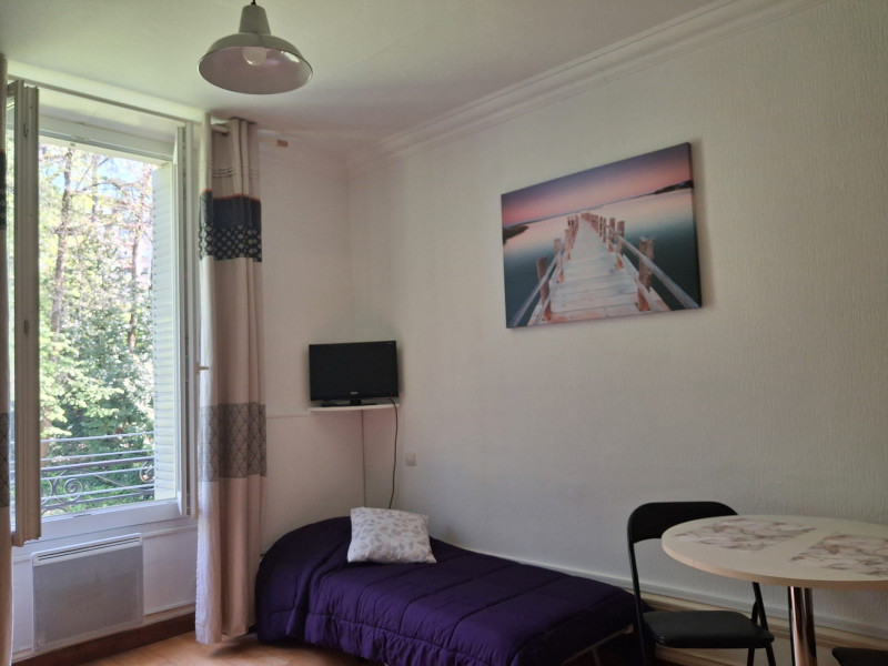 _lv_images__lot_0068376968_03_46642