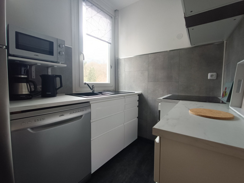 _lv_images__lot_0068376969_03_47351