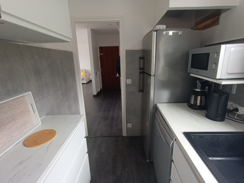 _lv_images__lot_0068376969_08_47356