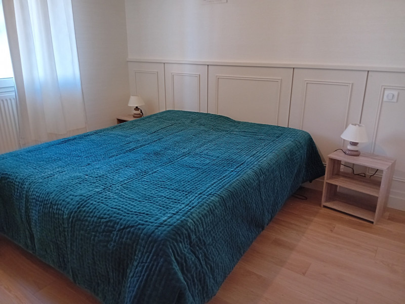 _lv_images__lot_0068376975_03_47570