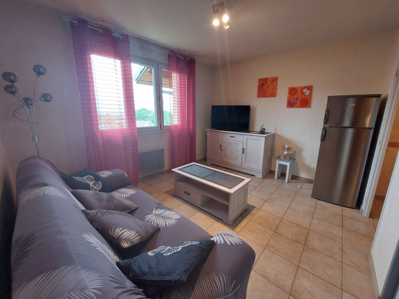 _lv_images__lot_0068376984_01_47262