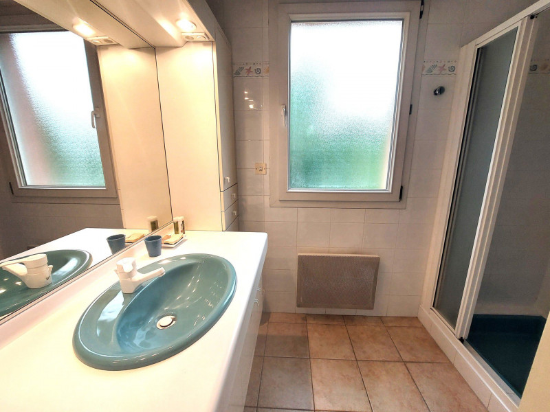 _lv_images__lot_0068376984_05_47266