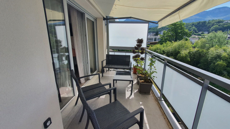 _lv_images__lot_0068376985_08_47874