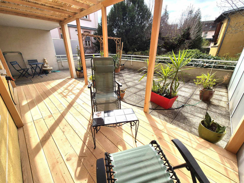 _lv_images__lot_0068376987_03_47752