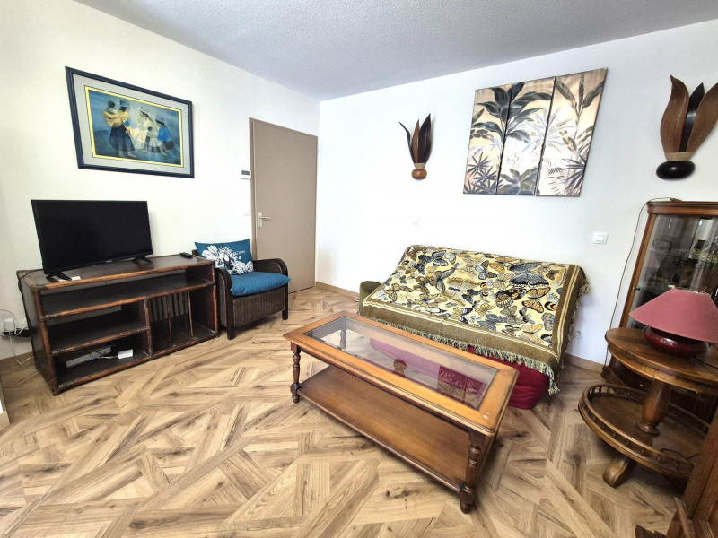 _lv_images__lot_0068376987_07_47756