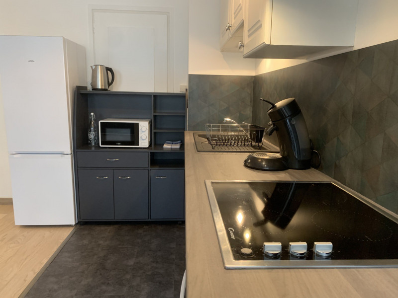 _lv_images__lot_0068376989_09_47530