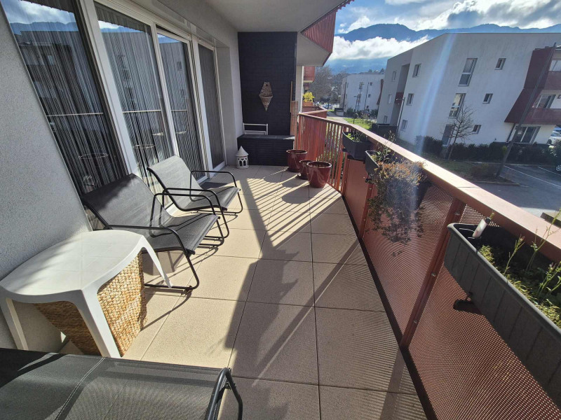 _lv_images__lot_0068376994_03_46933