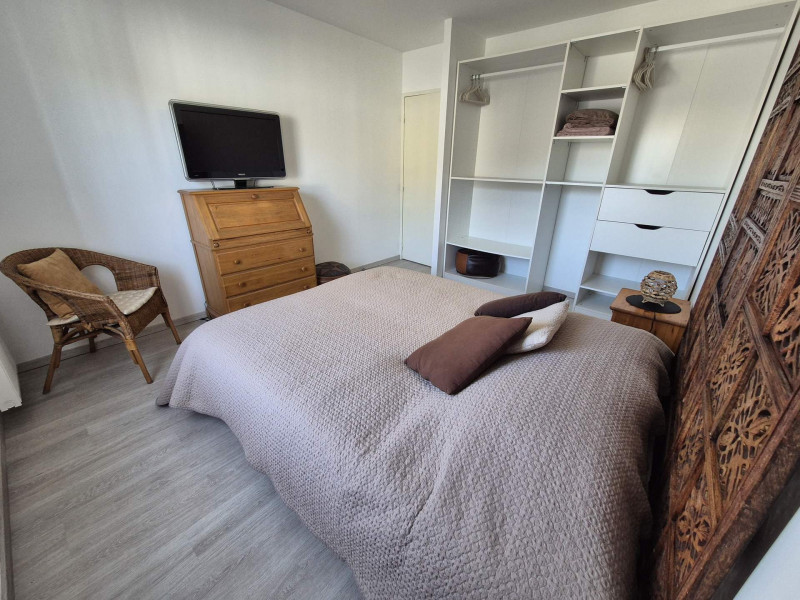 _lv_images__lot_0068376994_10_46940