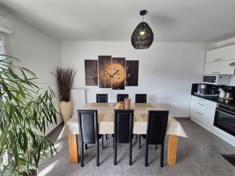 _lv_images__lot_0068376994_13_46943