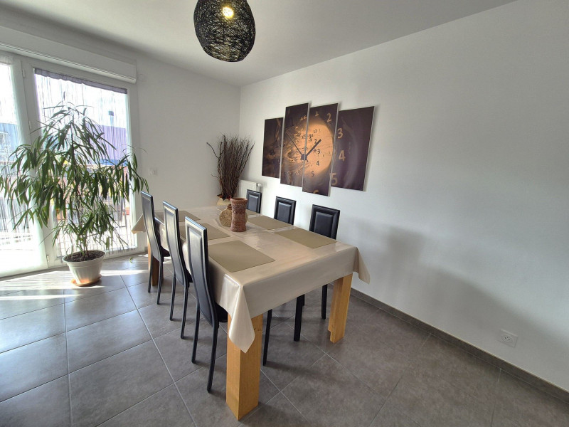 _lv_images__lot_0068376994_15_46945