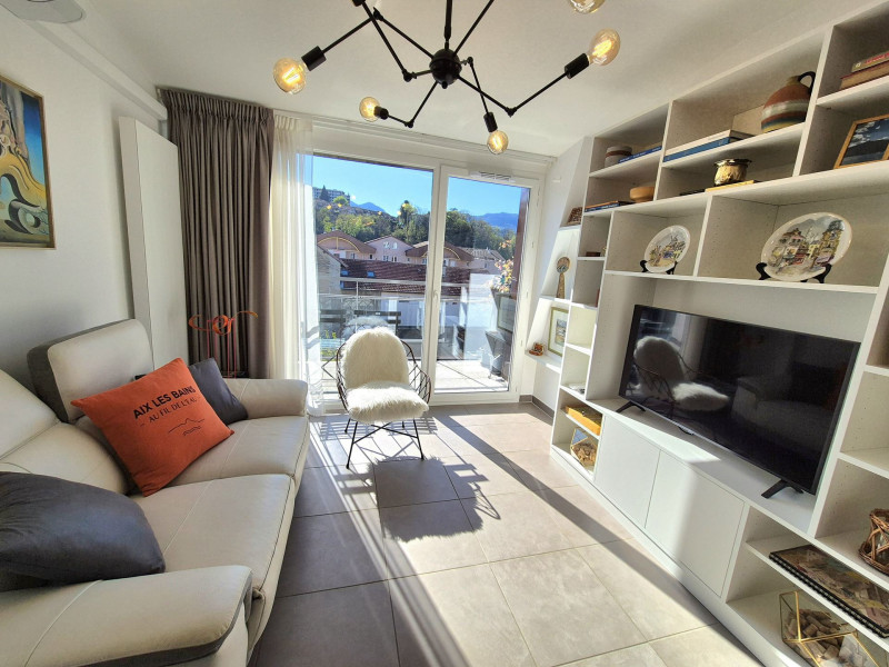 _lv_images__lot_0068376995_01_47737