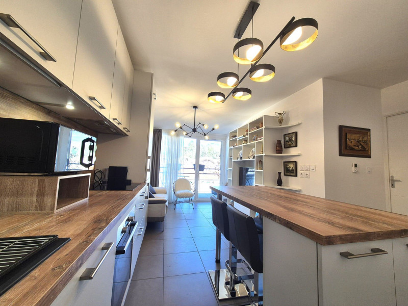 _lv_images__lot_0068376995_10_47746