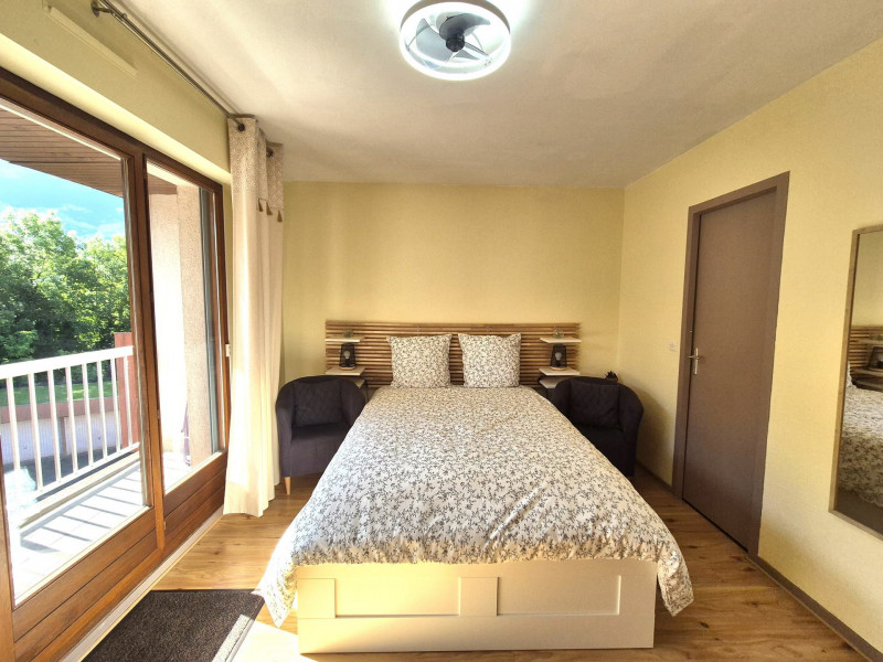 _lv_images__lot_0068376997_08_47435