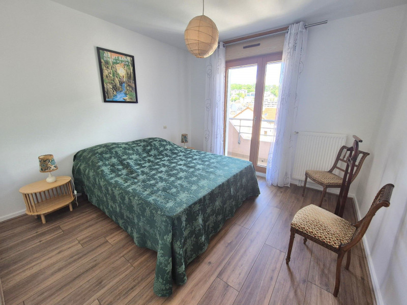 _lv_images__lot_0068376999_10_47150