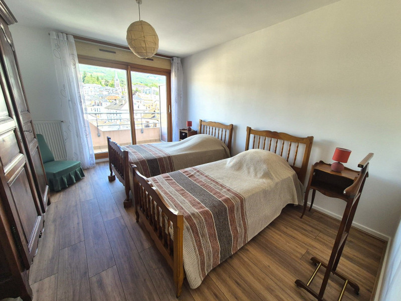 _lv_images__lot_0068376999_12_47152