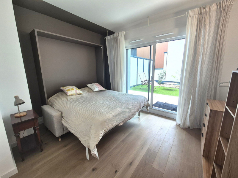 _lv_images__lot_0068377002_10_47467