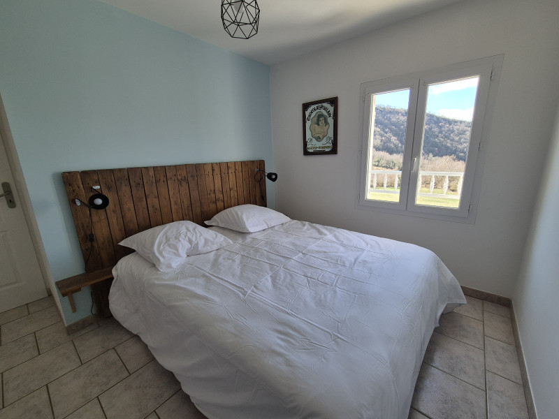 chambre-1-g-te-3-lit-en-160x200-855