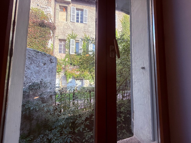 LOCATION AIX LES BAINS THERMES CENTRE VILLE CHAMBRE CALME