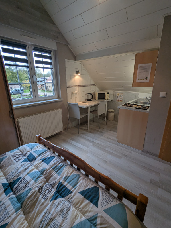 pxl-20251021-092819597-1246