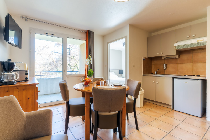 r-sidence-des-thermes-t2-web-2048-fjfd5395-hdr-2020-557