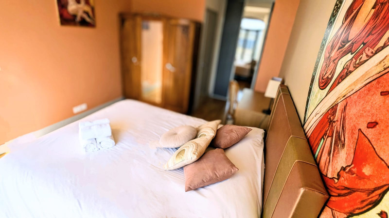 whatsapp-image-2025-08-05-18-30-04-cf9d6a2d-944